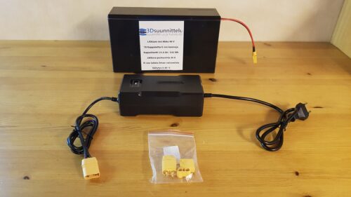Lithium akku ja laturi